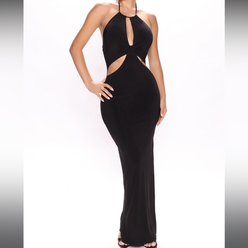 Elegant Black Maxi Dress